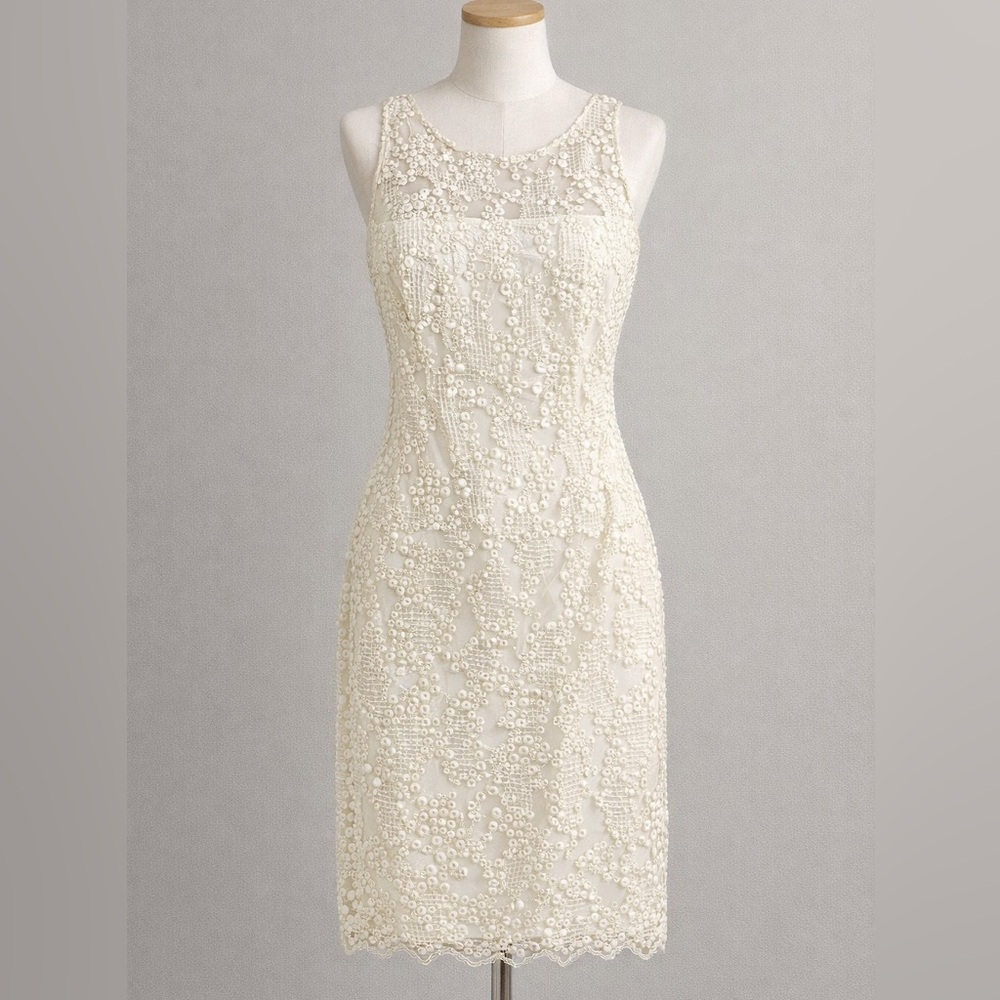 Calvin Klein Ivory Embroidered Lace Sheath Dress Size 8 Wedding Guest Cocktail